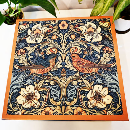 Magnetic lock rigid box