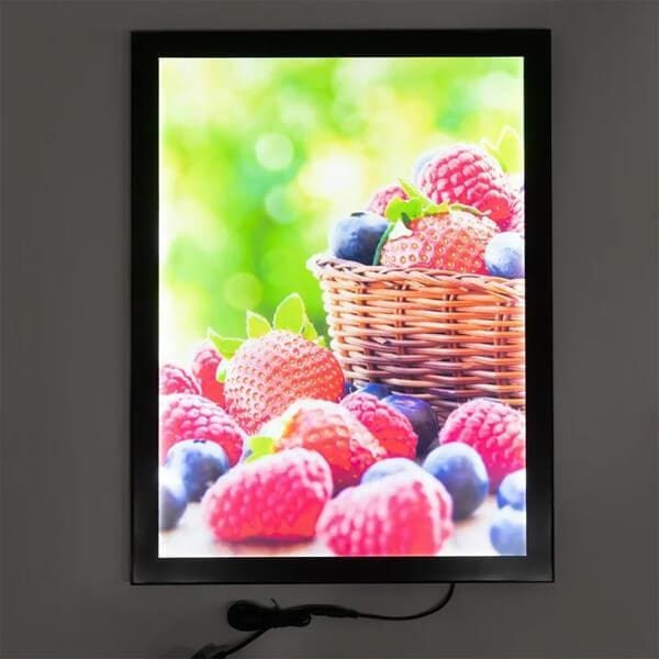 LED Poster – Fresh Berries