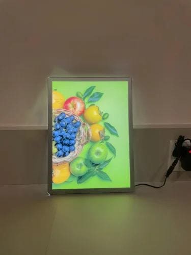 LED Poster – Fruit Basket